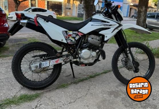 Motos - Honda tornado 2017 Nafta 30000Km - En Venta