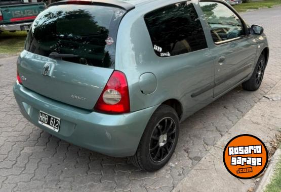 Autos - Renault clio 2008 Nafta 220000Km - En Venta