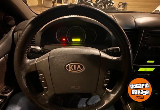 Camionetas - Kia Sorento 2010 Nafta 180000Km - En Venta