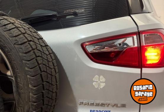 Autos - Ford ECOSPORT 2014 Nafta 96000Km - En Venta