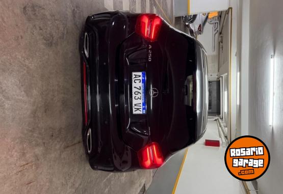 Autos - Mercedes Benz A250 sport 2018 Nafta 85000Km - En Venta