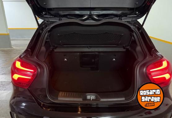 Autos - Mercedes Benz A250 sport 2018 Nafta 85000Km - En Venta