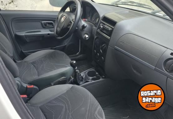 Autos - Fiat Palio 2016 GNC 99800Km - En Venta