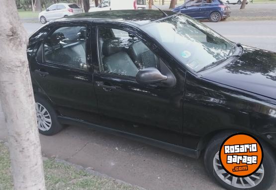 Autos - Fiat Siena 2012 GNC 700000Km - En Venta
