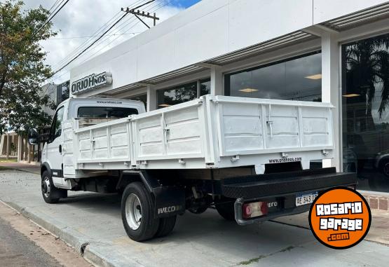 Camiones y Grúas - IVECO DAILY 70C17 paso 4350 CHASIS año 2018 IMPECABLE!! Financia Bco. Santander. Acércate a ORIO HNOS, SAN GENARO, concesionario oficial JMC, ISUZU, KAMA, LANDKING Camiones - En Venta