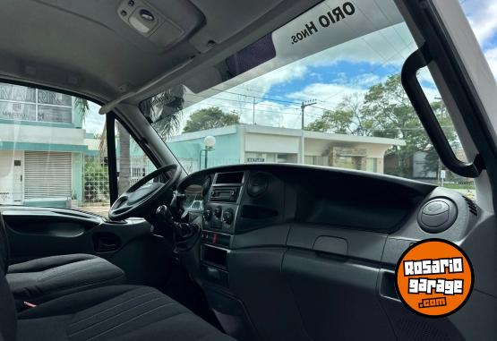 Camiones y Grúas - IVECO DAILY 70C17 paso 4350 CHASIS año 2018 IMPECABLE!! Financia Bco. Santander. Acércate a ORIO HNOS, SAN GENARO, concesionario oficial JMC, ISUZU, KAMA, LANDKING Camiones - En Venta