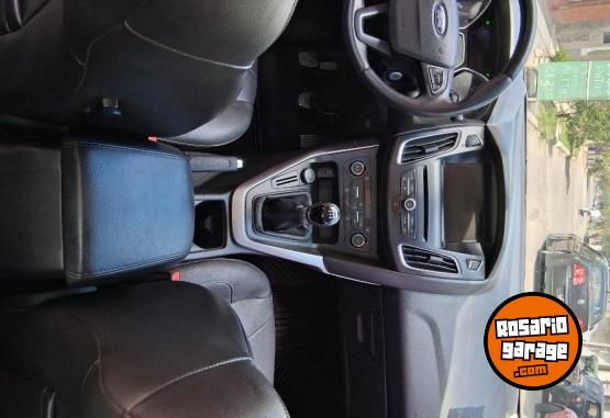 Autos - Ford Focus SE 2016 Nafta 92700Km - En Venta