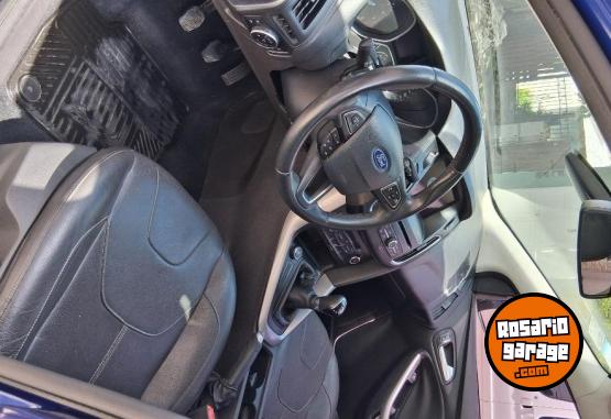 Autos - Ford Focus SE 2016 Nafta 92700Km - En Venta