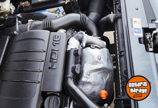 Utilitarios - Peugeot Partner Patagonica 2010 Diesel 2Km - En Venta