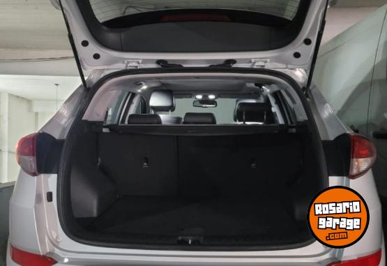 Camionetas - Hyundai Tucson 2017 Diesel 116500Km - En Venta