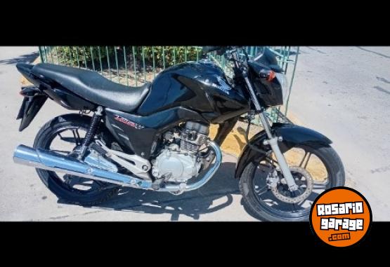Motos - Honda New titan 2019 Nafta 43000Km - En Venta