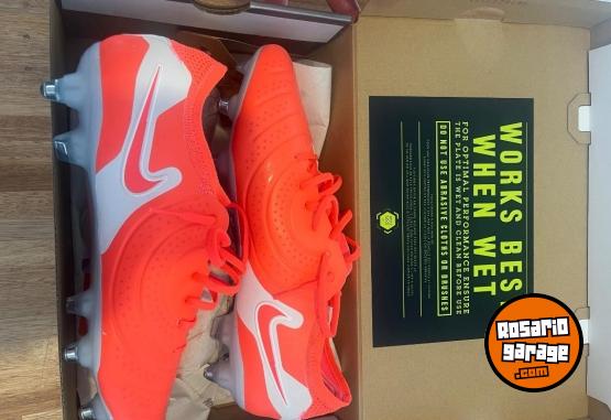 Deportes - Botines sin uso - En Venta