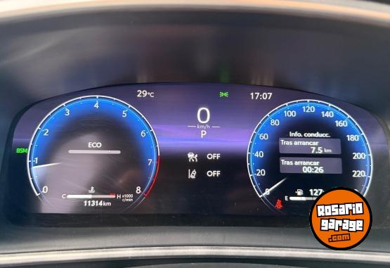 Autos - Toyota COROLLA CROSS SEG NAFTA 2024 Nafta 11500Km - En Venta