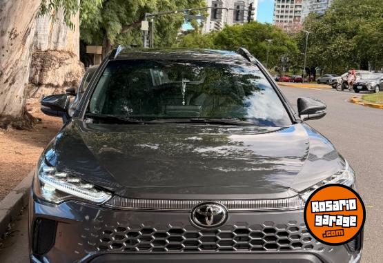 Autos - Toyota COROLLA CROSS SEG NAFTA 2024 Nafta 11500Km - En Venta
