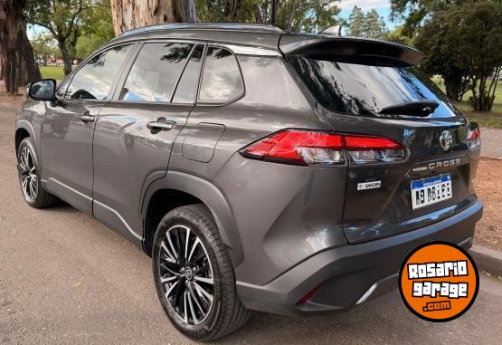 Autos - Toyota COROLLA CROSS SEG NAFTA 2024 Nafta 11500Km - En Venta