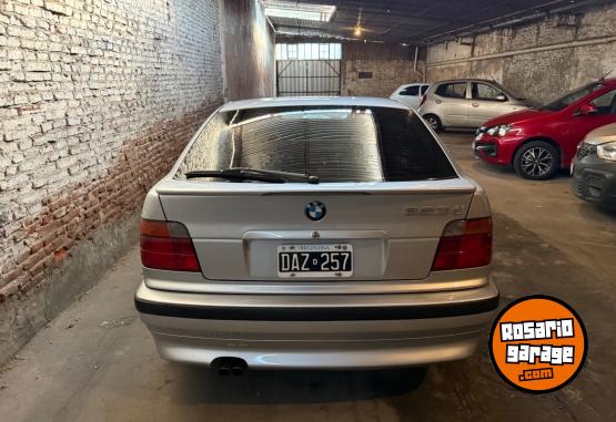Autos - Bmw 323TI 1999 Nafta 252000Km - En Venta