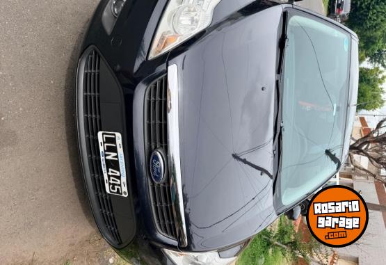 Autos - Ford Focus trend plus 2012 GNC 160000Km - En Venta