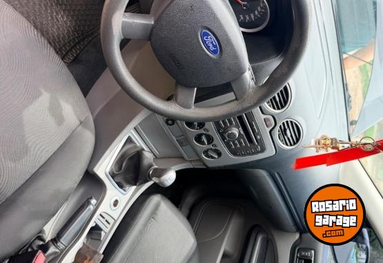 Autos - Ford Focus trend plus 2012 GNC 160000Km - En Venta
