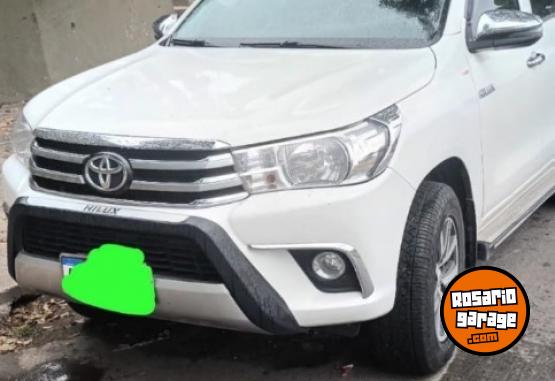 Camionetas - Toyota TOYOTA HILUX DX 2.8 2018 Diesel 120000Km - En Venta