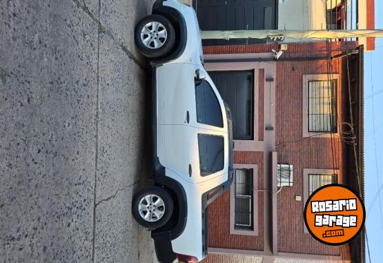 Camionetas - Renault Oroch Outsider 1.6 GNC 2018 GNC 140000Km - En Venta