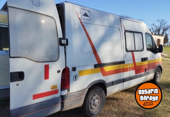 Utilitarios - Renault Master 1999 Diesel 400Km - En Venta
