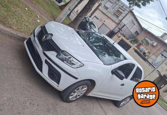 Autos - Renault Life 1.6 2020 Nafta 135000Km - En Venta