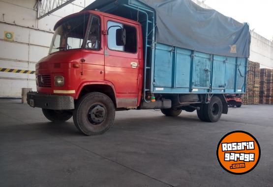 Camiones y Gr�as - VENDO 608 TITULAR 82 - En Venta