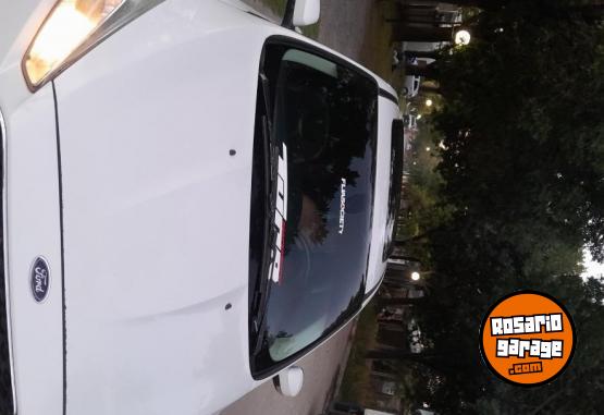 Autos - Ford Se plus 2.0 2015 Nafta 135000Km - En Venta