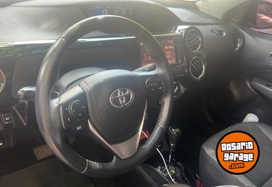 Autos - Toyota Etios xls automatico 2018 Nafta 97000Km - En Venta