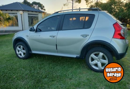 Autos - Renault Sandero stepway 2012 Nafta 125000Km - En Venta