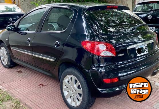 Autos - Peugeot 207 2012 Nafta 117000Km - En Venta