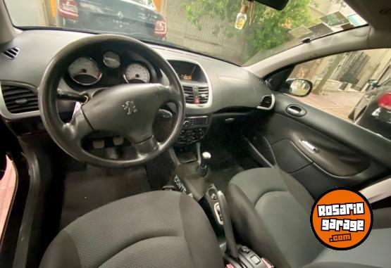 Autos - Peugeot 207 2012 Nafta 117000Km - En Venta