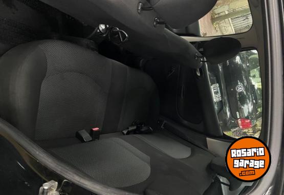 Autos - Peugeot 207 2012 Nafta 117000Km - En Venta