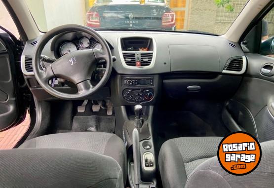 Autos - Peugeot 207 2012 Nafta 117000Km - En Venta