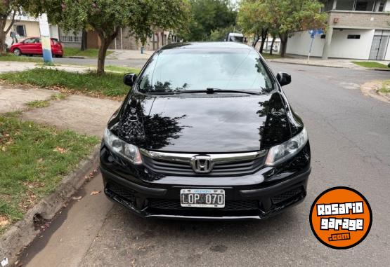 Autos - Honda Civic 2012 Nafta 269000Km - En Venta