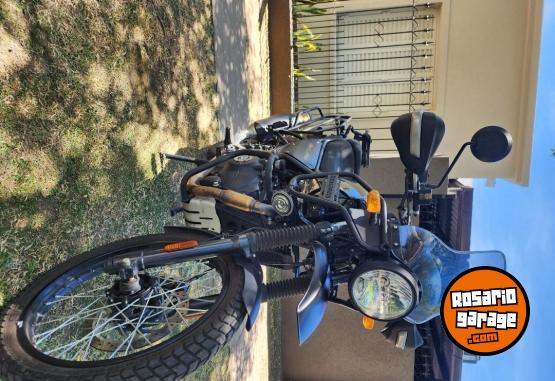 Motos - Royal Enfield Himalayan VS6 2022 Nafta 3900Km - En Venta