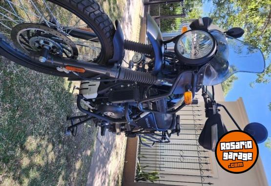 Motos - Royal Enfield Himalayan VS6 2022 Nafta 3900Km - En Venta