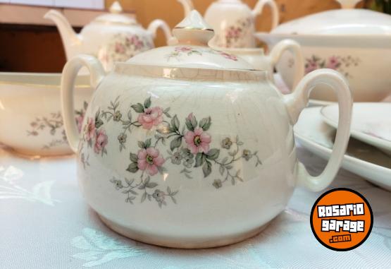 Hogar - Juego de vajilla antigua - En Venta