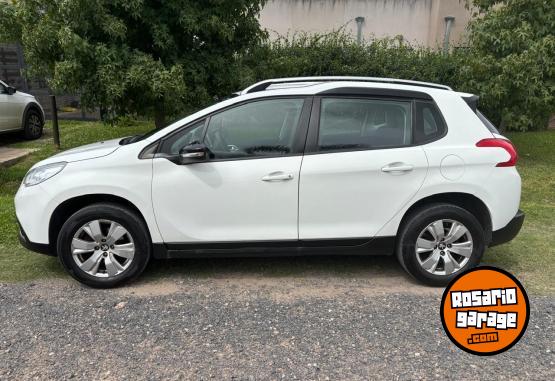 Autos - Peugeot 2008 - ALLURE 2018 Nafta 118500Km - En Venta