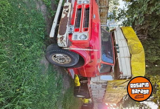 Camiones y Grúas - Chevrolet motor mb 1114 - En Venta