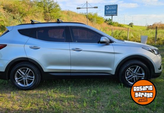 Camionetas - Hyundai SANTA FE 2.4 SORENTO 2017 Nafta 137000Km - En Venta