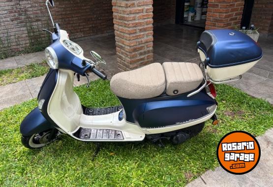 Motos - Zanella Styler Edizione 150cc 2023 Nafta 6900Km - En Venta