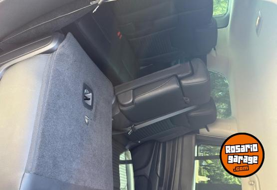 Camionetas - Jeep Commander 2025 Diesel 23000Km - En Venta