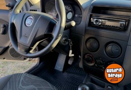 Autos - Fiat Palio Fire 2015 Nafta 70000Km - En Venta