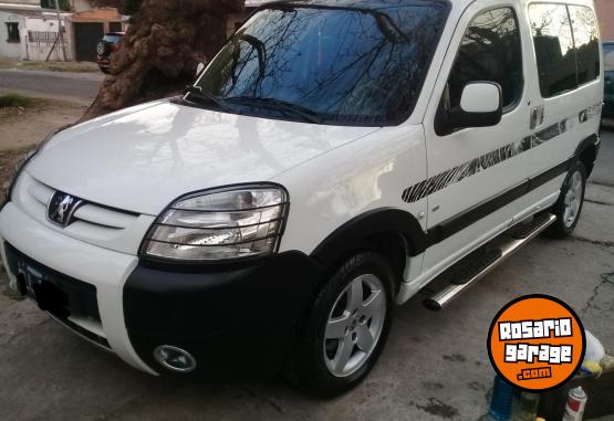 Utilitarios - Peugeot Partner patagónica 2014 Diesel 96000Km - En Venta