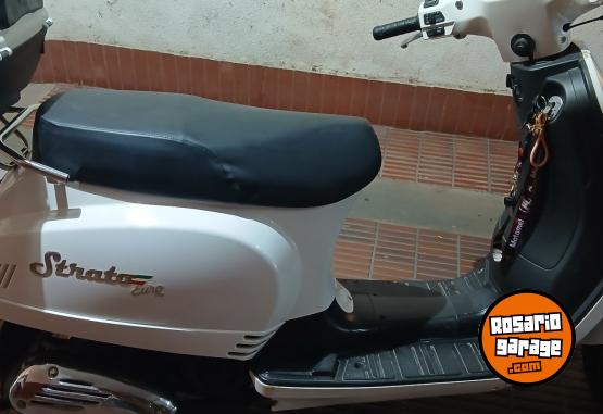Motos - Motomel Strato Euro 150cc 2013 Nafta 16000Km - En Venta
