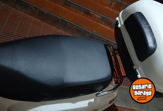 Motos - Motomel Strato Euro 150cc 2013 Nafta 16000Km - En Venta