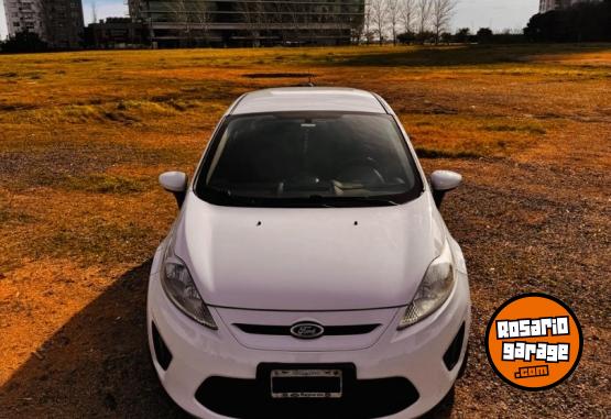 Autos - Ford FORD FIESTA KINETIC 2013 Nafta 203000Km - En Venta