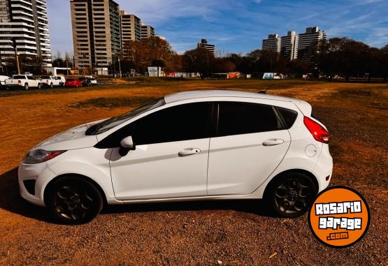 Autos - Ford FORD FIESTA KINETIC 2013 Nafta 203000Km - En Venta