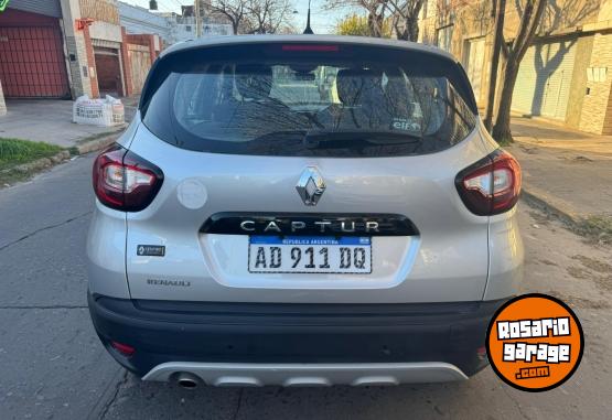 Autos - Renault CAPTUR 2.0 ZEN 2020 Nafta  - En Venta